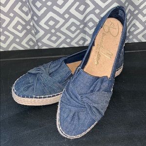 Brand New! Women’s Espadrille casual shoes